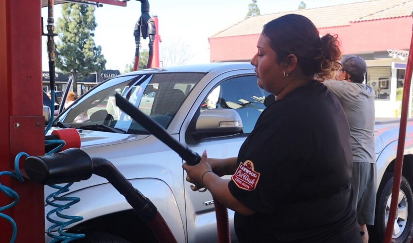 Video thumbnail: Keep it clean at Carwood Car Wash in Lakewood